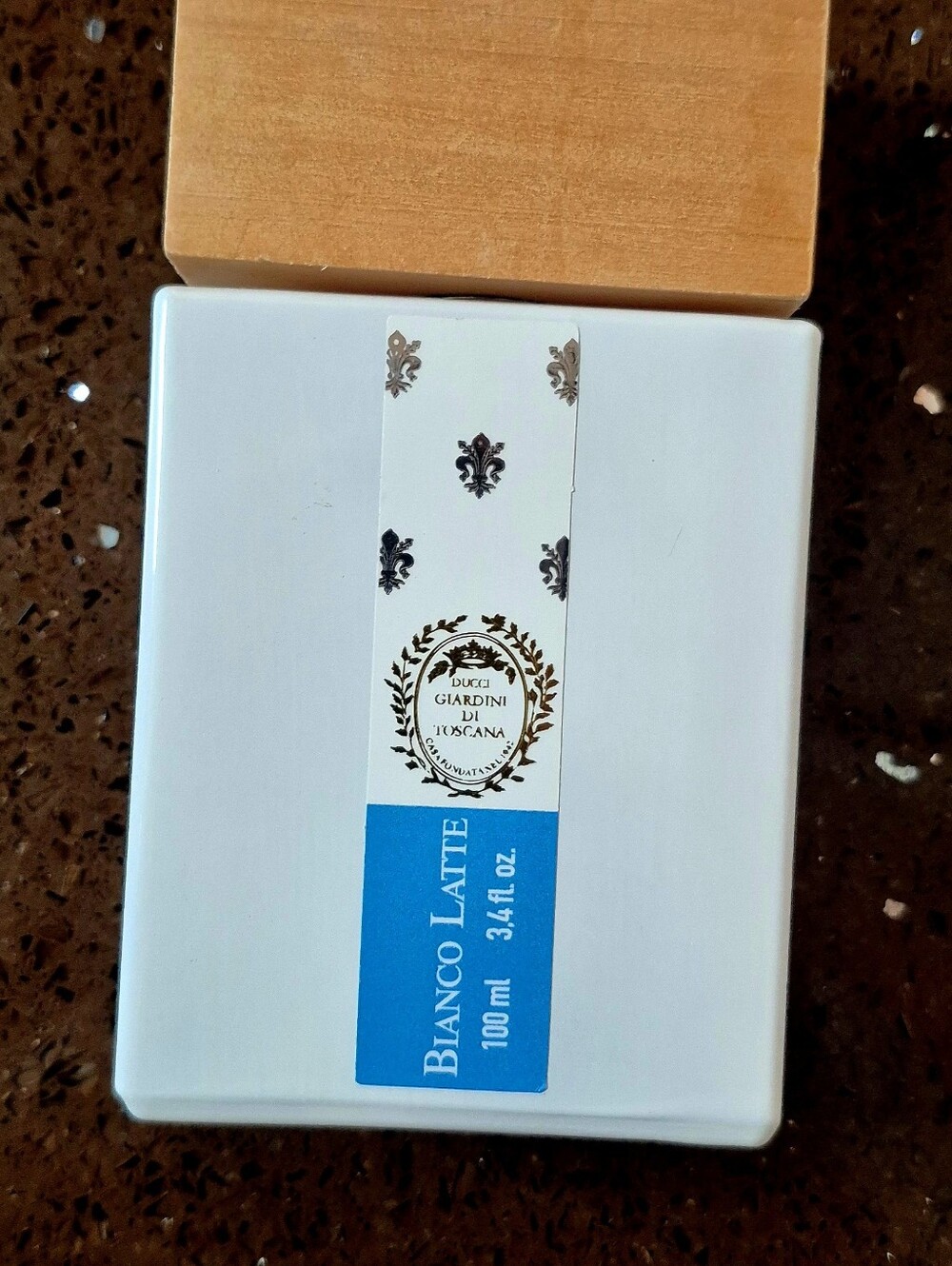 Giardini di Toscana Bianco Latte Eu De Perfume